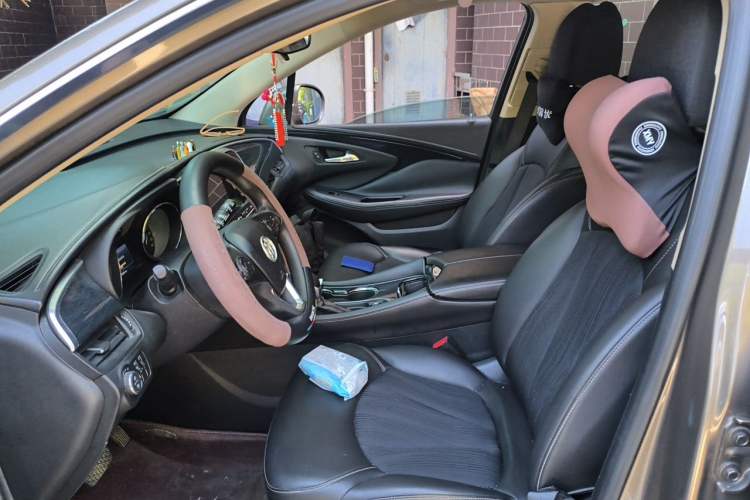 Used Buick Envision 2017 20T Two-Wheel Drive Leading Version