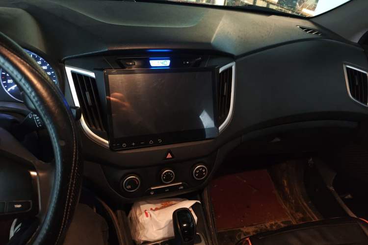 Used Hyundai ix25 2015 1.6L Automatic Two-Wheel Drive Smart GLS Trim
