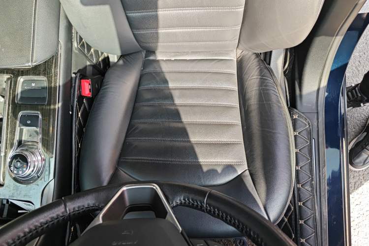 Used Ford Mondeo 2017 EcoBoost 180 Stylish Model Left Front Seat