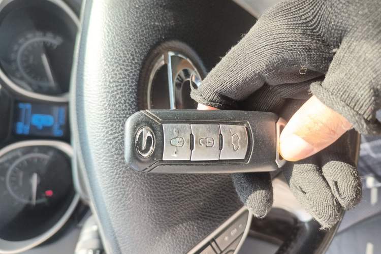 Used GAC Trumpchi GS5 2013 1.8T Automatic Two-Wheel Drive Luxury Edition