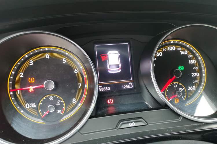 Used Volkswagen Tiguan L 2021 330TSI Automatic Two-Wheel Drive Smart Edition Instrument Cluster