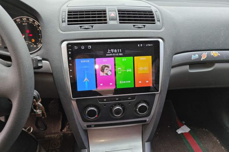 Used Skoda Octavia 2013 1.6L Manual Eado Edition