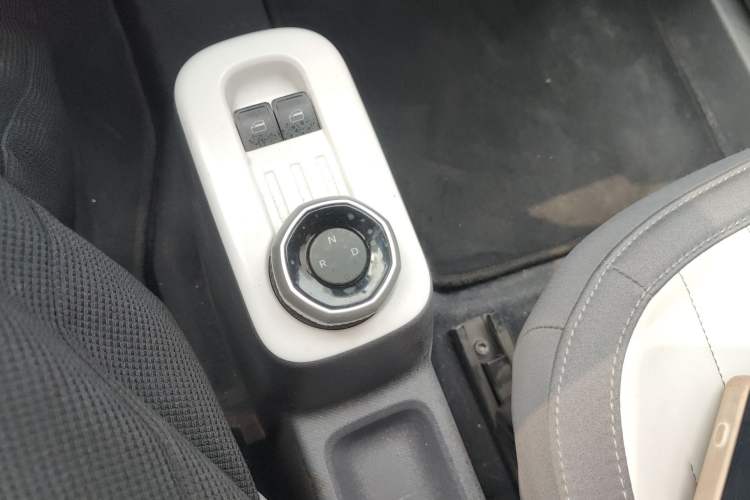 Used Geely Galaxy Panda 2025 210km Panda Kart Gear Lever