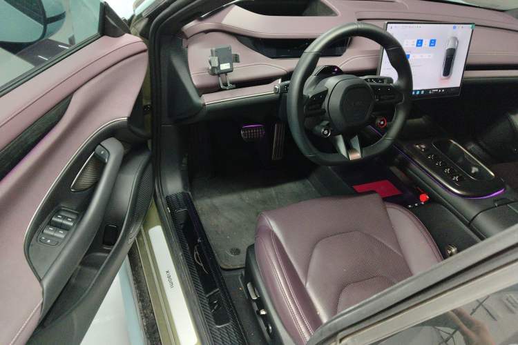 Used Xiaomi Auto SU7 2024 Four-Wheel Drive Ultra-Long Range Advanced Intelligent Driving Max Edition