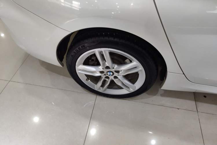 Used BMW 1 Series 2021 Revised 120i M Sport Night Edition Right Rear Wheel Hub