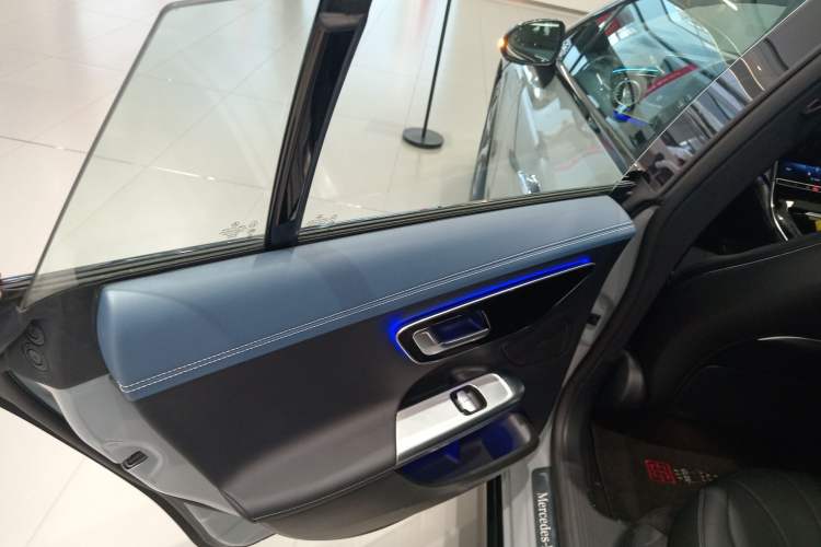 Used Mercedes-Benz EQE 2022 350 First Edition Special Version