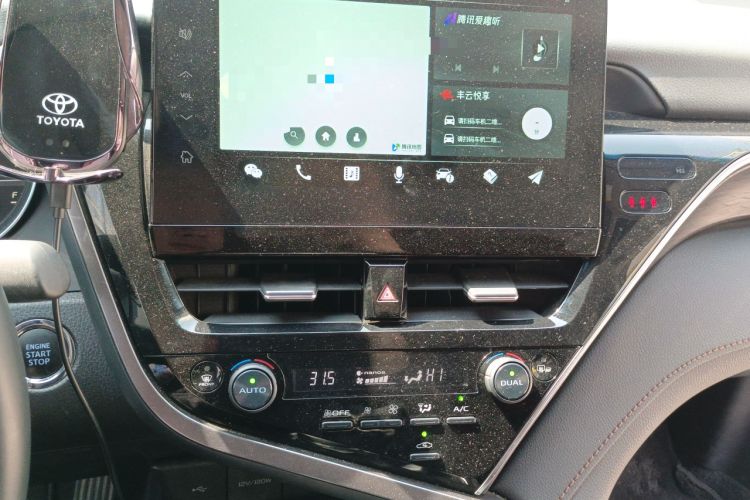 Used Toyota Camry 2021 2.0G Luxury Edition Audio And AC Panel