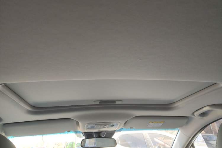 Used BAIC Beijing EU5 2018 R550 Smart Trend Edition
