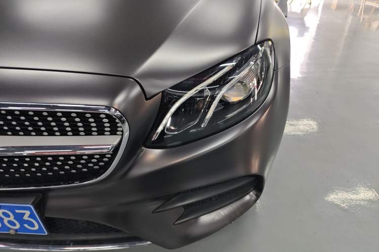 Used Mercedes-Benz E-Class 2018 E 300 L Sport Luxury Edition Left Front Headlight