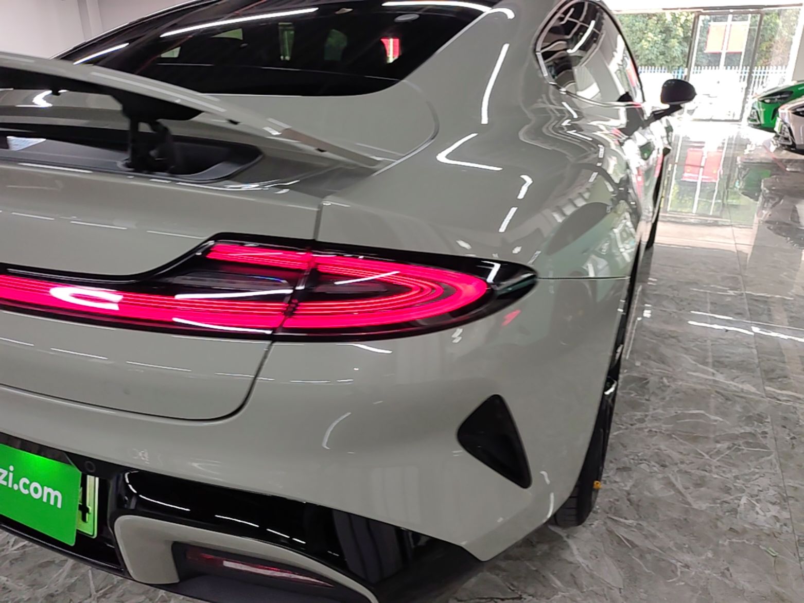 Xiaomi Auto SU7 2024 Four-Wheel Drive Ultra-Long Range Advanced Intelligent Driving Max Edition — снимка 9