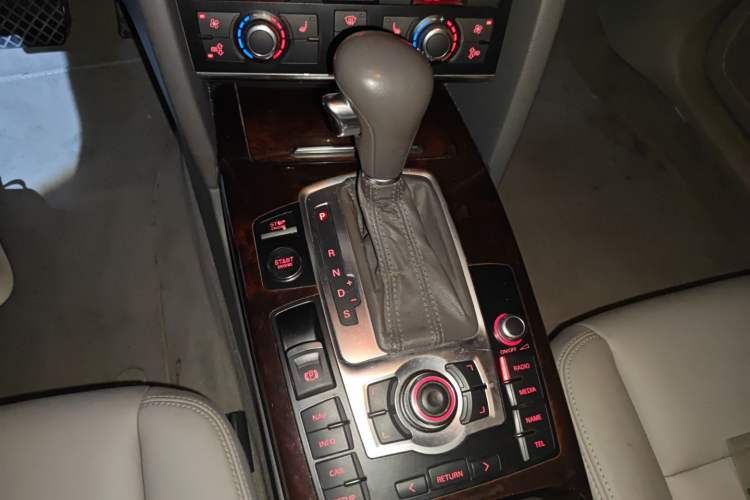 Used Audi A6L 2009 2.4L Comfort Edition Gear Lever
