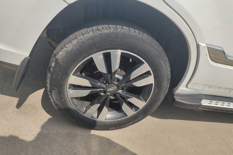 Used Chery Tiggo 3 2016 1.6L Manual ZhiShang Edition
