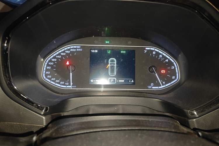 Used Chery Tiggo 5x 2017 1.5T DCT Luxury Model
