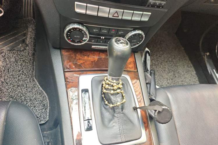 Used Mercedes-Benz C-Class 2011 C 200 CGI Elegant Model