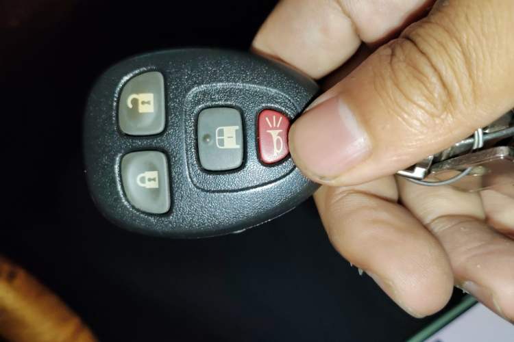 Used GMC SAVANA 2011 6.0L Business Star 10 Seats
