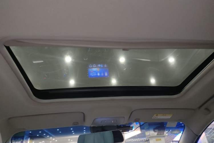 Used Buick GL8 2015 2.4L Luxury Business Premium Edition
