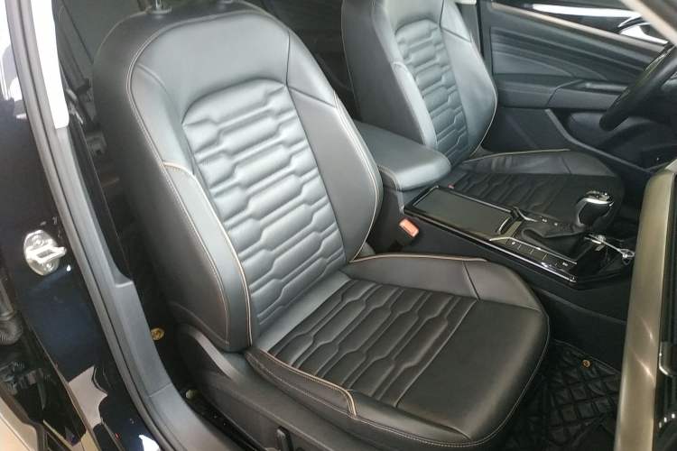 Used Volkswagen Passat 2020 280TSI Elite Edition China VI Standard