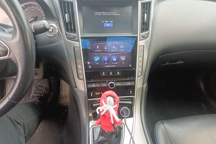 Used Infiniti Q50 2014 3.7L Luxury Edition
