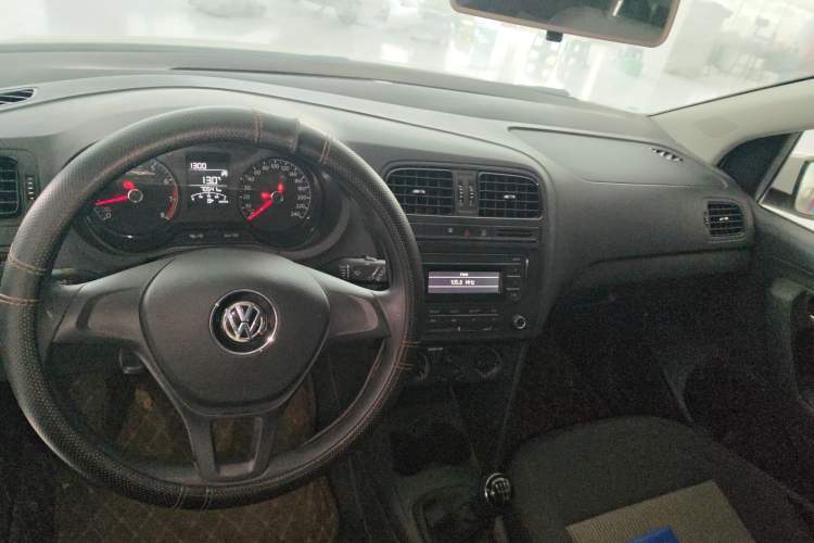 Used Volkswagen Polo 2018 1.5L Manual Drive-Comfort Model
