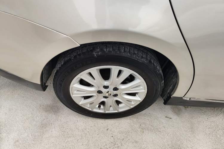 Used Roewe 550 2013 Classic Edition 550 1.8L Automatic Fashion Model