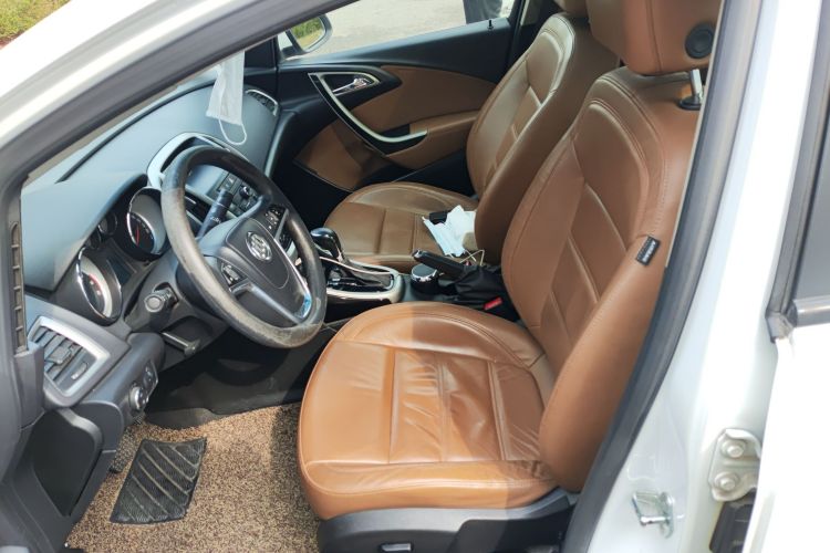 Used Buick GT 2013 GT 1.8L Automatic Fashion Edition
