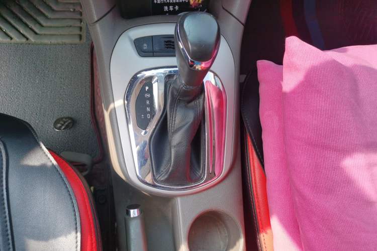 Used Chevrolet Cruze 2015 1.5L Automatic Fashion Navigation Edition