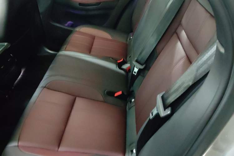 Used Land Rover Range Evoque 2023 Aurora L 249 PS Luxury Edition
