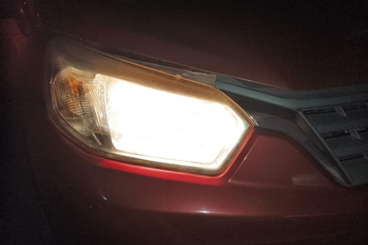 Used Venucia R50 2013 1.6L Automatic Luxury Edition
