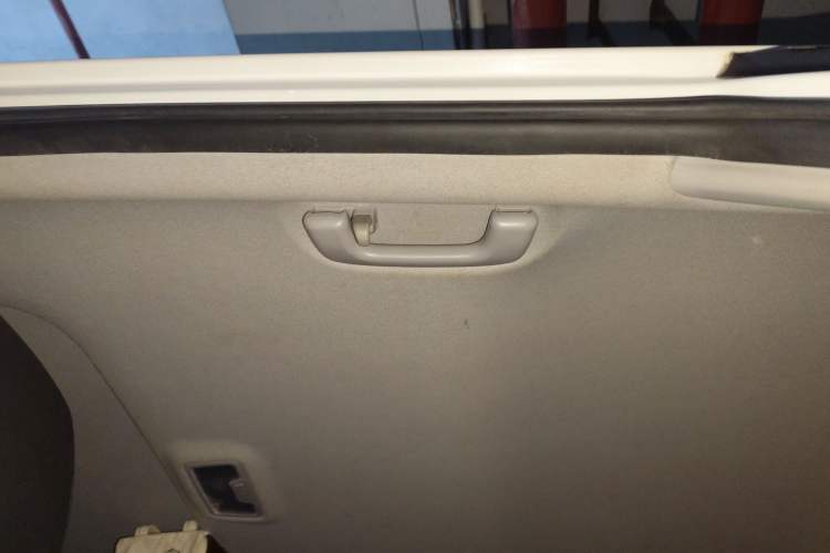 Used Hyundai Tucson 2015 1.6T Dual-Clutch Two-Wheel-Drive Smart Model Headliner