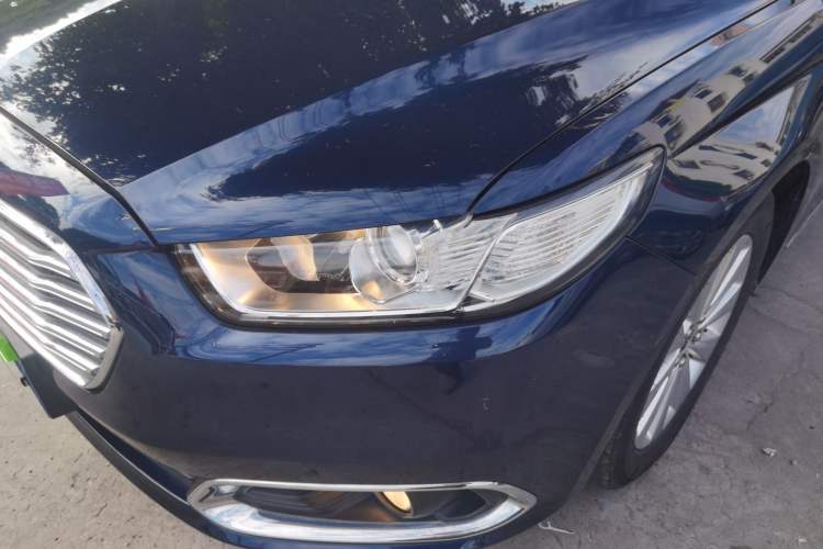 Used Ford Taurus 2016 EcoBoost 180 Luxury Model
