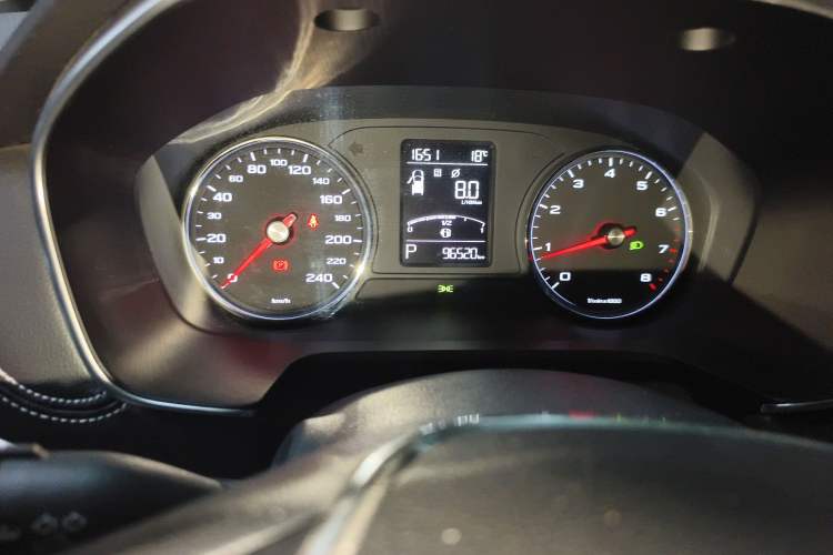 Used Roewe RX5 2016 20T Two-Wheel Drive Automatic Internet Smart Edition