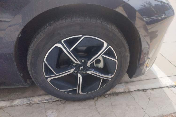 Used Dongfeng eπ eπ007 2024 200Pro Range-Extended Version