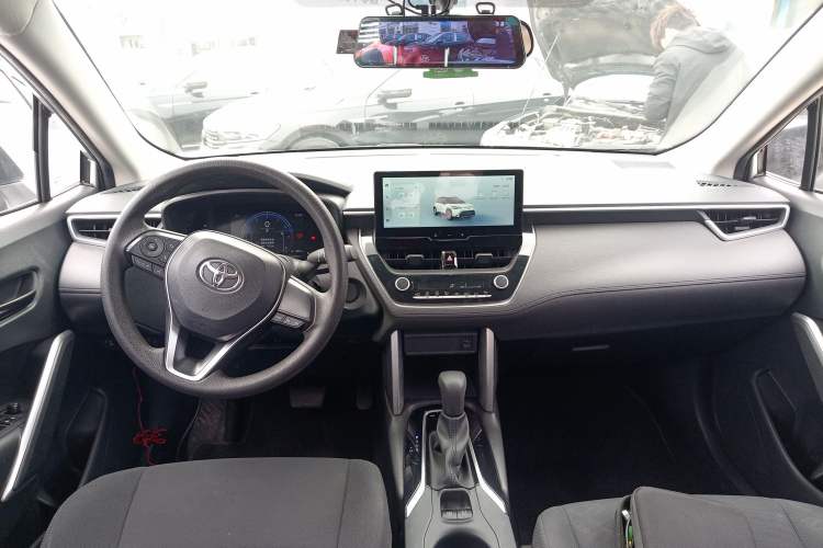 Used Toyota FRONTLANDER 2023 2.0L CVT Elite Edition
