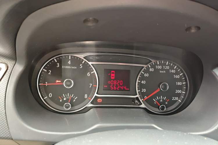 Used JAC Group J6 A30 2013 1.5L Manual Luxury Model China IV Standard