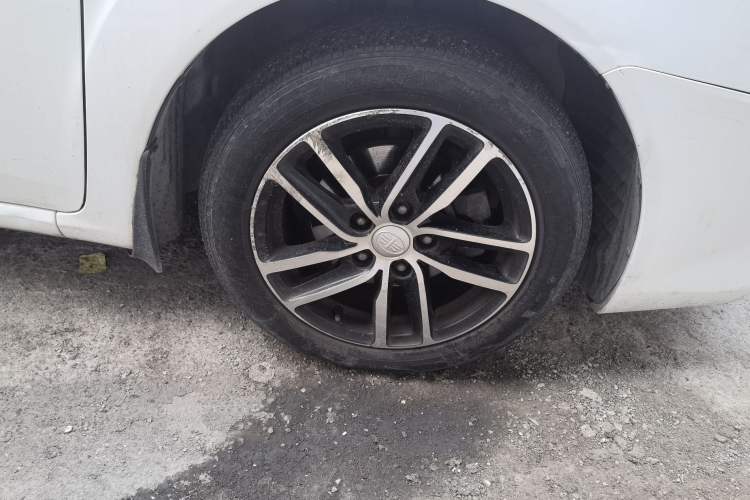 Used Bestune B50 2013 1.6L manual luxury version
