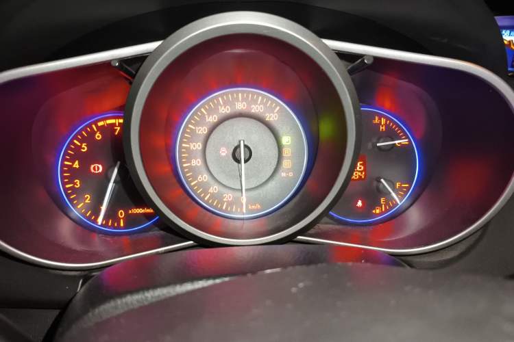 Used Mazda CX-7 2011 2.5L Luxury Edition
