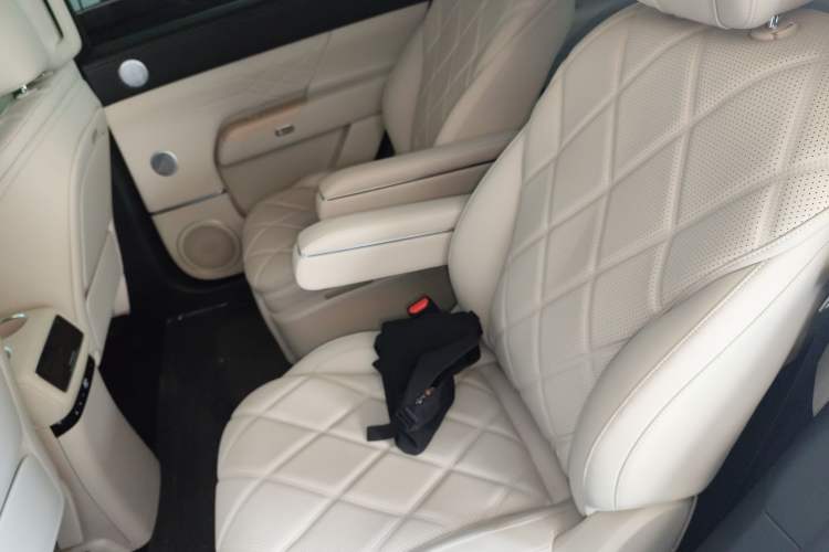 Used Chery T11 2026 Model 220 All-Wheel Drive Family Fun Edition