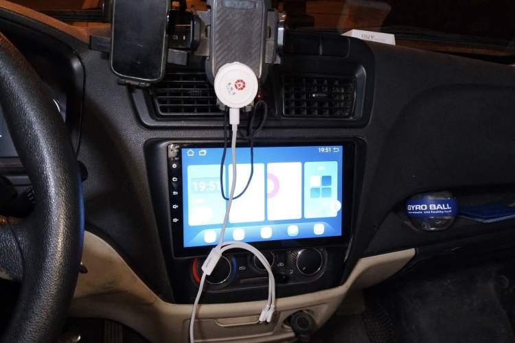 Used CHANGAN KAICHENG Ruixing EM80 2023 EM80 Ⅱ Side-Hinged 2-Seat Base Model Audio And AC Panel