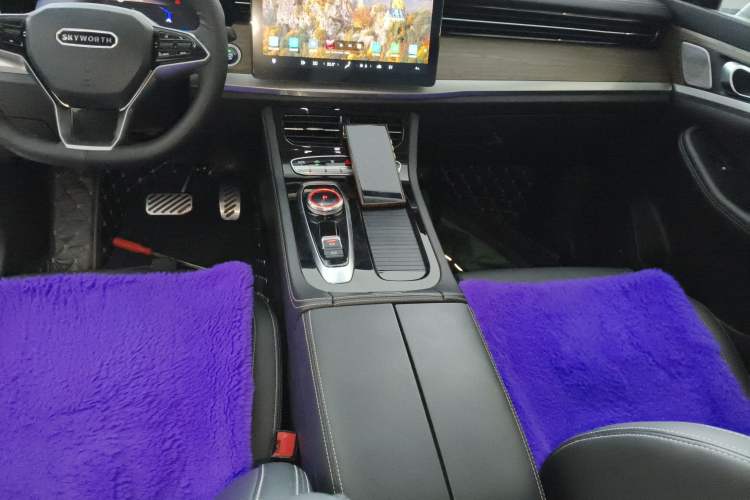 Used Skyworth HT-i 2024 Struggle Edition
