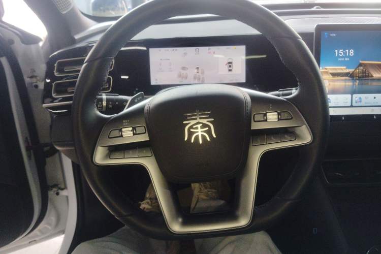Used BYD Qin L 2025 DM-i Smart Drive 120KM Leading Model Steering Wheel