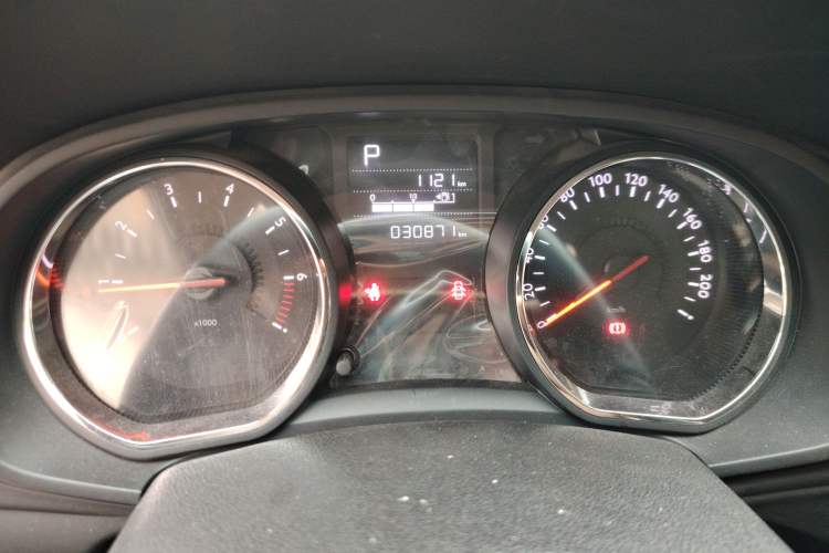 Used Citroen C3-XR 2017 1.6L Automatic Pioneer Model Odometer Close Up