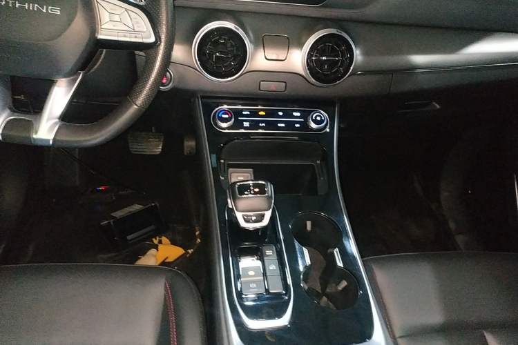 Used FORTHING T5 EVO 2021 1.5TD DCT Diamond Edition
