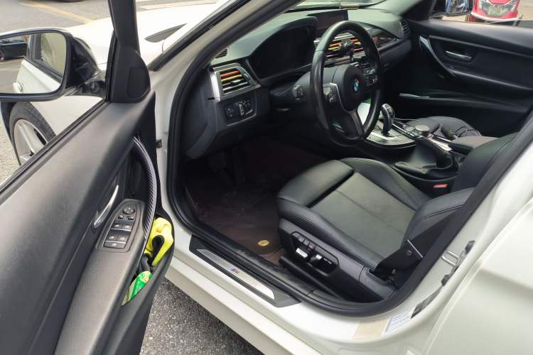 Used BMW 3 Series 2019 320Li M Sport Package Driver Seat