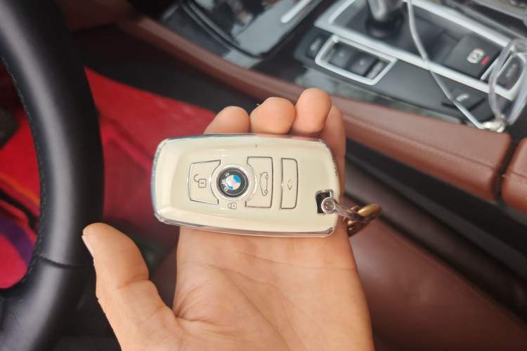 Used BMW 5 Series 2014 528Li Leading Model Vehicle Key