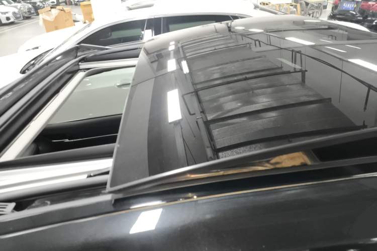 Used Toyota Camry 2023 2.5G Luxury Edition Roof