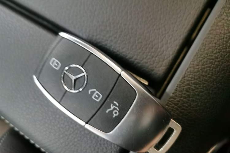 Used Mercedes-Benz EQB 2022 EQB 350 4MATIC
