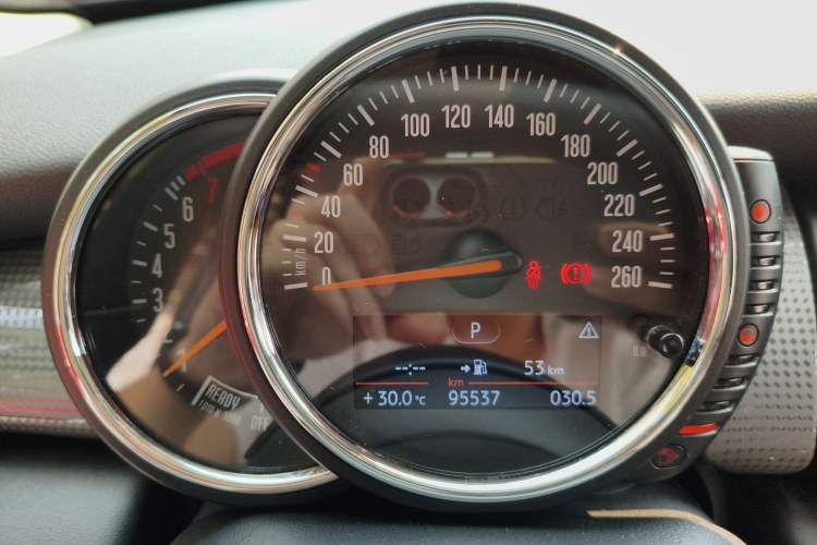 Used MINI 2014 1.5T COOPER Excitement Instrument Cluster
