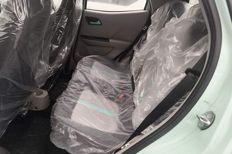 Used JMEV Xiao Qilin 2026 Model PLUS Comfort Version Left Rear Seat