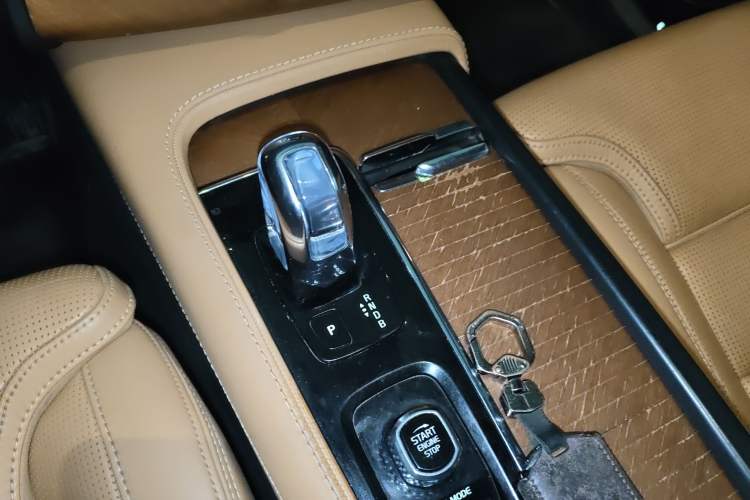 Used Volvo XC90 New Energy 2018 E-Drive Hybrid T8 Prestige 7-Seater