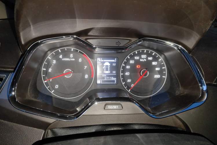 Used Baojun 310W 2017 1.5L Manual Luxury Edition China V Instrument Cluster